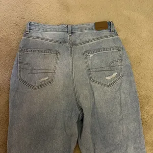 American Eagle curvy mom jeans thumbnail 7