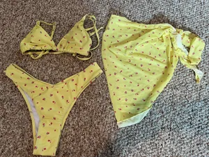 Yellow bikini 3 piece set thumbnail 1