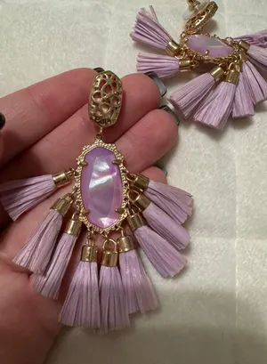 Earrings thumbnail 3