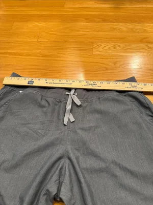Figs technical collection gray jogger scrub bottoms size XXlarge petite. thumbnail 6
