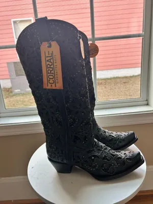 Corral Boots thumbnail 5