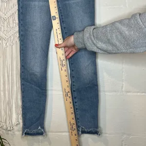 | women light wash le high skinny distressed denim jeans thumbnail 10