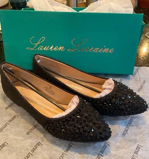 Brand New Lauren Lorraine Women's Size 5.5 Black Rhinestone Flats Pointed Toe thumbnail 1