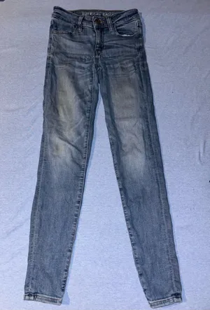 American Eagle Outfitters Women’s Faded Blue Skinny Jeans thumbnail 1