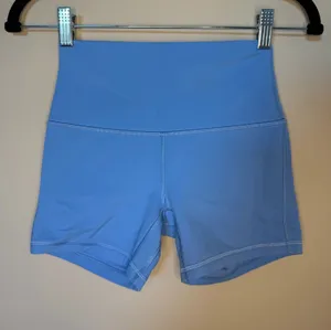 Lululemon Shorts thumbnail 1