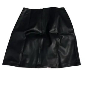 Chic Black Faux Leather Mini Skirt thumbnail 2