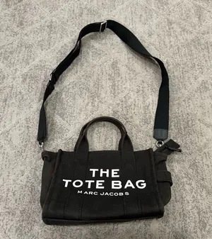 Marc Jacobs The Tote Bag Small Canvas Bag Crossbody thumbnail 1