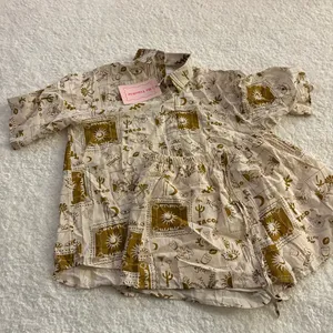 Revolve NWT By Frankie Taco and Lime print short set. Size Medium thumbnail 4