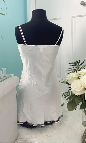 Victoria’s Secret Slip Dress thumbnail 2