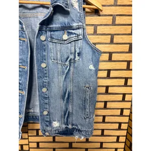 KanCan‎ Distressed Denim Vest Size Small thumbnail 3
