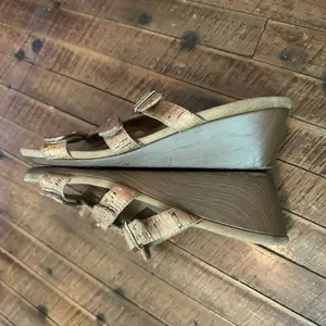 Vionic strappy tan wedge ortho arch support size 7 sandals thumbnail 4