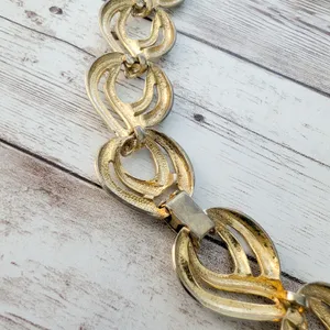 Vintage Necklace Statement Gold Tone Ornate Chunky thumbnail 9