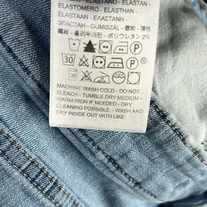 Levi’s Classic Mid Rise Skinny Jeans Light Wash Stretch W28 L30 Size 6 thumbnail 10