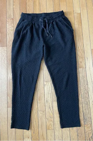 H&M Black Textured Jogger Pants with Drawstring thumbnail 1