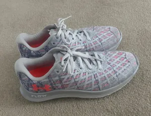 Under Armour Flow Velocity Running Shoes Women’s 7 thumbnail 1