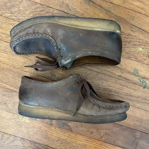 Clarks Wallabee Brown Leather Low Lace Up - Size 7.5 thumbnail 3