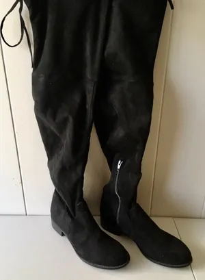 Black Knee High Boots, Size 8 1/2 thumbnail 3