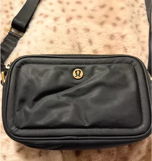 Lululemon Bag Crossbody thumbnail 1