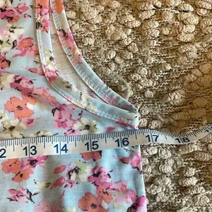 NWT MIA & TESS Sleeveless Summer Dress.‎ Size Small. Blue/pink Floral thumbnail 9
