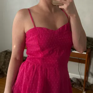 Bright Pink Flowy Romper Size L thumbnail 5