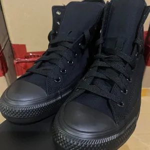 Converse Women's Black Trainers thumbnail 2