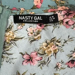 Nasty Girl Call In Slick Floral Mini Dress Women’s 6 thumbnail 4