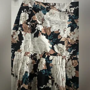 Abercrombie & Fitch Maxi dress size medium Low Back Babydoll floral thumbnail 4