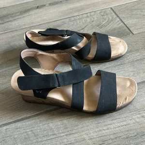Life stride black sandals thumbnail 2