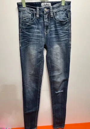 Daytrip Capricorn Skinny Jeans thumbnail 1