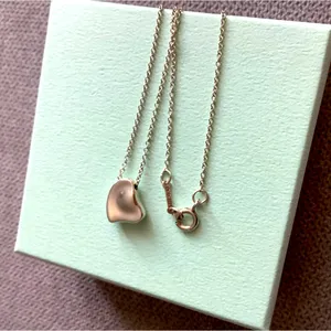 Tiffany &Co necklace 🤍LOVELY HEART ❤️ thumbnail 2