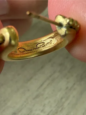 Oscar de la Renta gold tone hoop earrings thumbnail 6