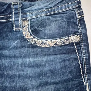 Miss Me Easy Cropped Jeans Women's 29 Dark Blue Stretch Denim Mid-Rise thumbnail 3