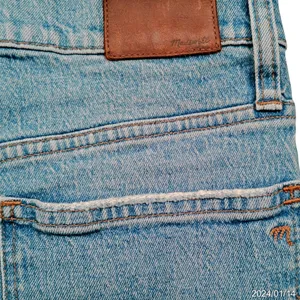Madewell Classic Straight Jean M3520 Nearwood Wash Size 28 x 25.5 thumbnail 9