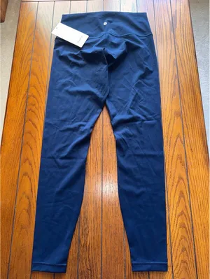 Lululemon Wunder Under High Rise 28” Full On Luxtreme, True Navy Size 10 NWT thumbnail 2