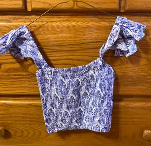 Blue Top thumbnail 2