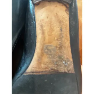 Vintage Y2K Manolo Blahnik Flats 37.5 Black Leather Embellished Cabochon‎ Pearl thumbnail 8