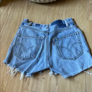 Levi's Light Blue Jean Shorts for Women thumbnail 3