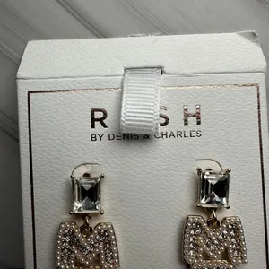 Rush Denis & Charles Rhinestone Faux Pearl MRS For Bride Pierced Dangle Earrings thumbnail 4