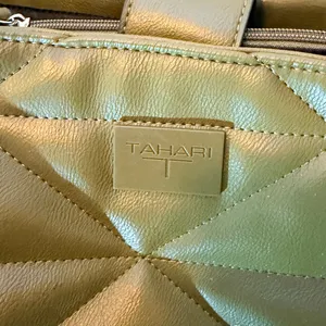 T Tahari Green Shoulder Bag nwot thumbnail 2