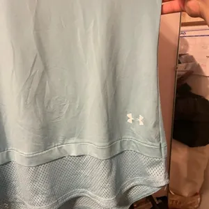 UNDER ARMOUR WOMENS RACERBACK TANK thumbnail 4