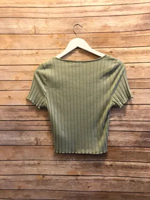 Cotton On Short Sleeve Green Crop Top Size Large NWOT thumbnail 2