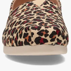Tom’s Classic Alpargata Leopard thumbnail 9