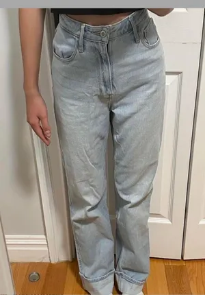 w23 light wash ultra high rise dad jean 00R thumbnail 6