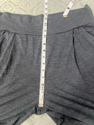 Vuori Heather Charcoal High-Waist Performance Leggings thumbnail 6