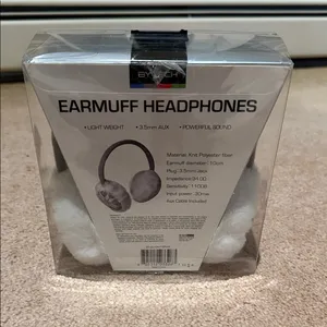 Bytech White Snowflake Earmuff Headphones‎ thumbnail 3