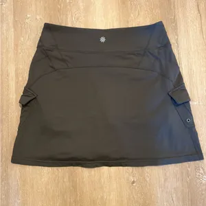 Athleta Oasis Cargo Skort thumbnail 2