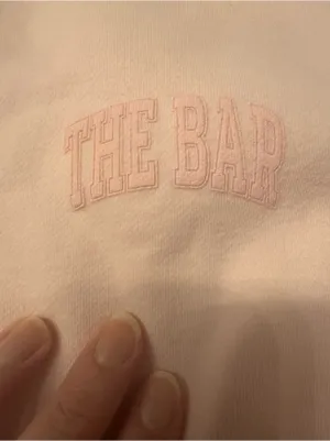 THE BAR‎ Varsity Untucked Crewneck Sweatshirt thumbnail 3