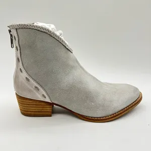 Journee Boots Womens‎ 6 Gray Leather Gracie Block Heel Western Bootie NEW thumbnail 4