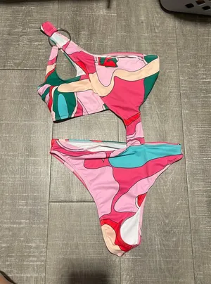 Printed Swimsuit Multiple Size M thumbnail 1