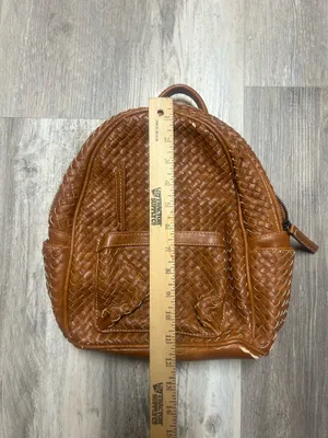 Shomico Certainly Chic Faux Leather Woven Backpack Chestnut See Pic For Flaw thumbnail 2